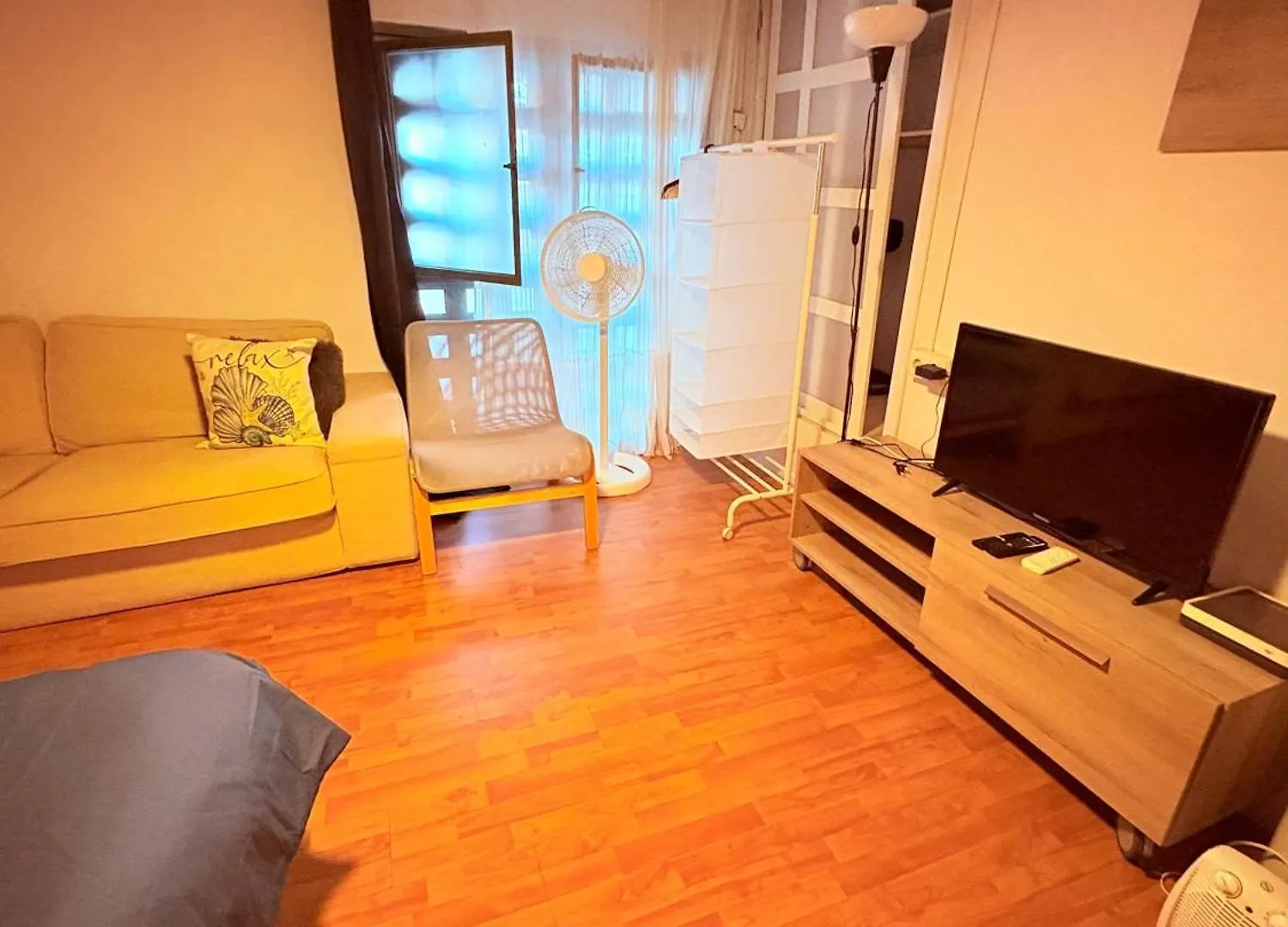 Apartment Stunning Flat For 6 People 3 Blocks From The Beach Plus Welcome Breakfast Barcelona